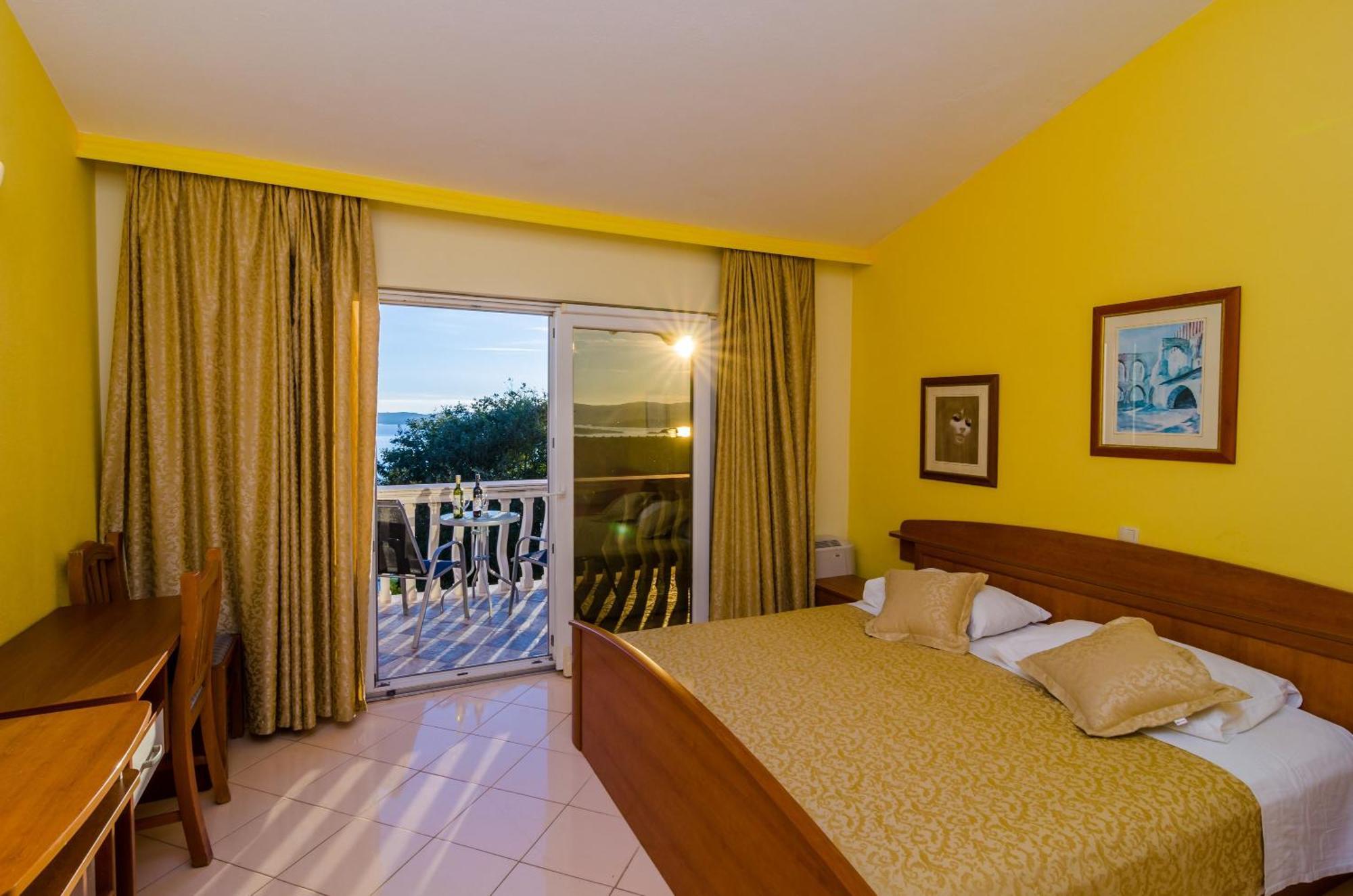 Hotel Pansion Villa Antonio Orebić Стая снимка